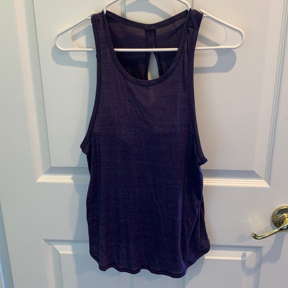 Lululemon tank
